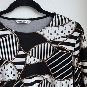 Short long sleeve dress